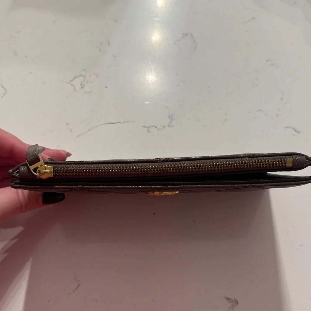 Tory Burch Quilted Zip Clutch in Olive Brown with Gold Logo